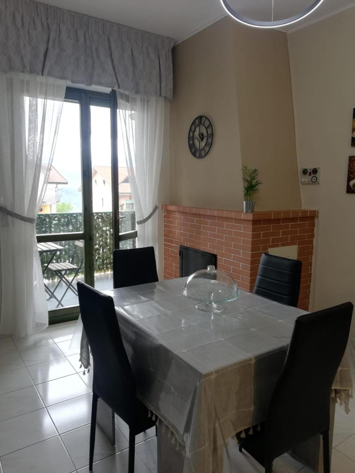 Aria Di Montagna - Casa Vacanze Laviano Luaran gambar